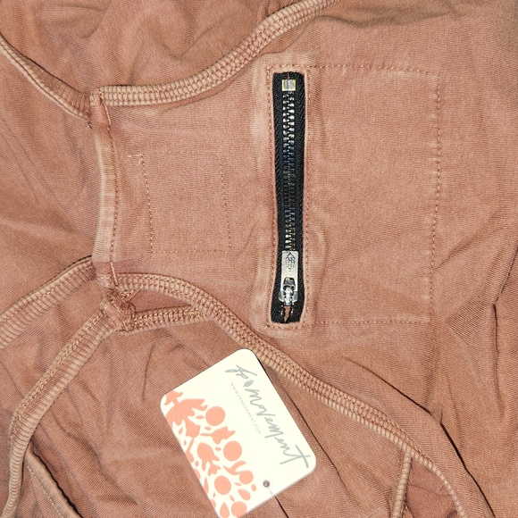 OFFERS New Free People FP Movement Hot Shot Logo Onesie Willow Branch XS Brown - Picture 9 of 11